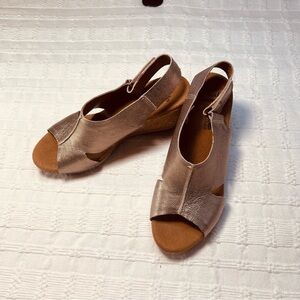 Clarks Metallic Golden Open-Toe Wedge Sandals
